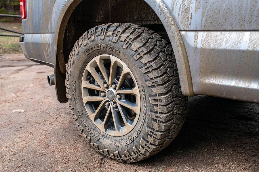Cooper 265/65 R18 116T Discoverer Rugged Trek - Imagen 2