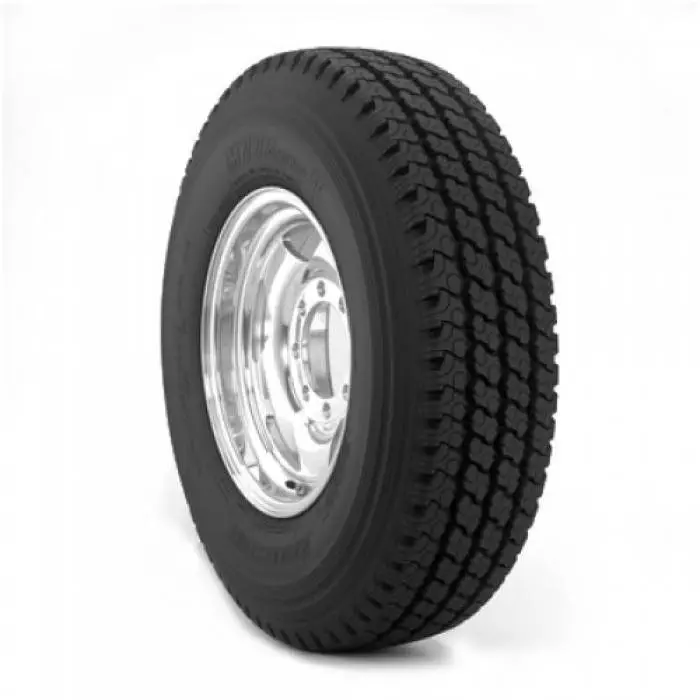 Neumático Bridgestone 215/45 R17 Duravis M773