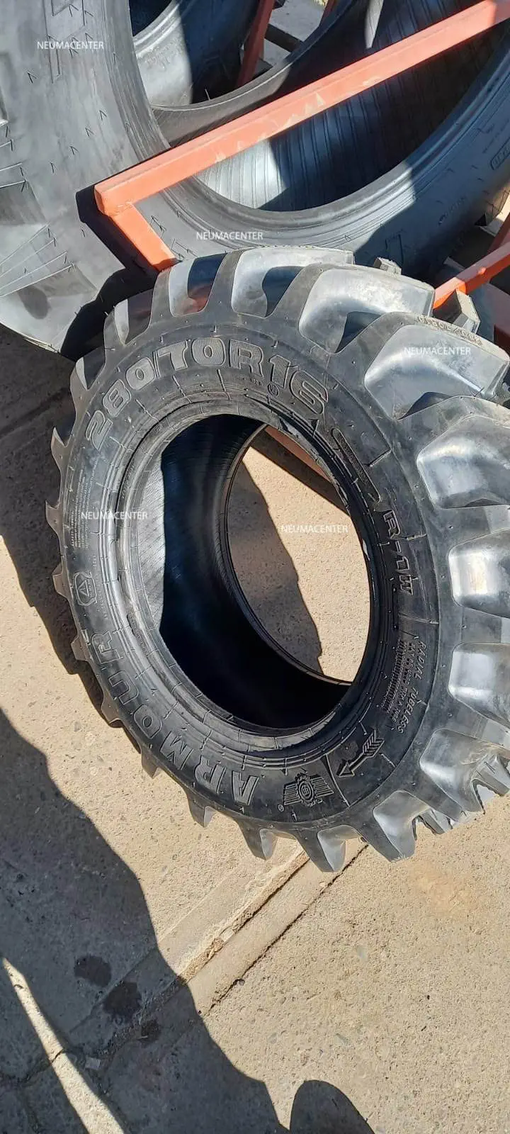 Armour 280/70 R18 TL R1