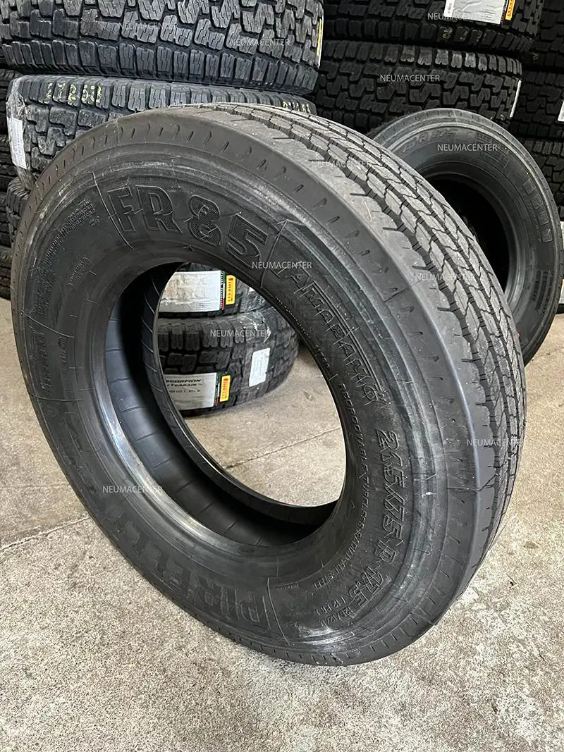 Pirelli 215/75 R17.5 126/124M FR:85 TL (Dirección) (12PR) - Imagen 2