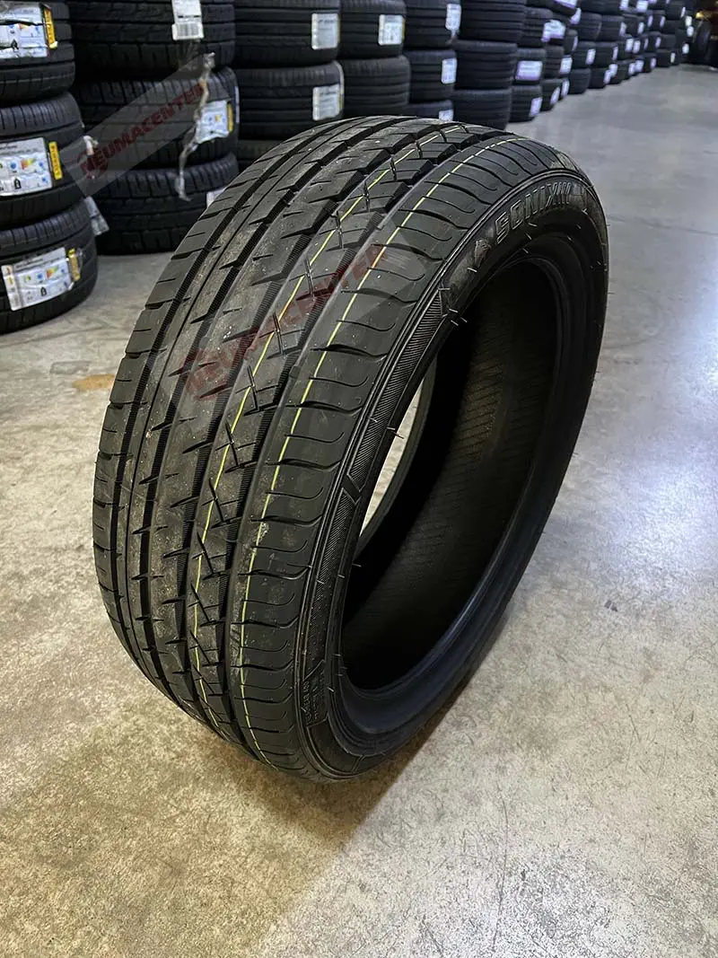 Sonix 215/45 R17 91W Prime UHP 08