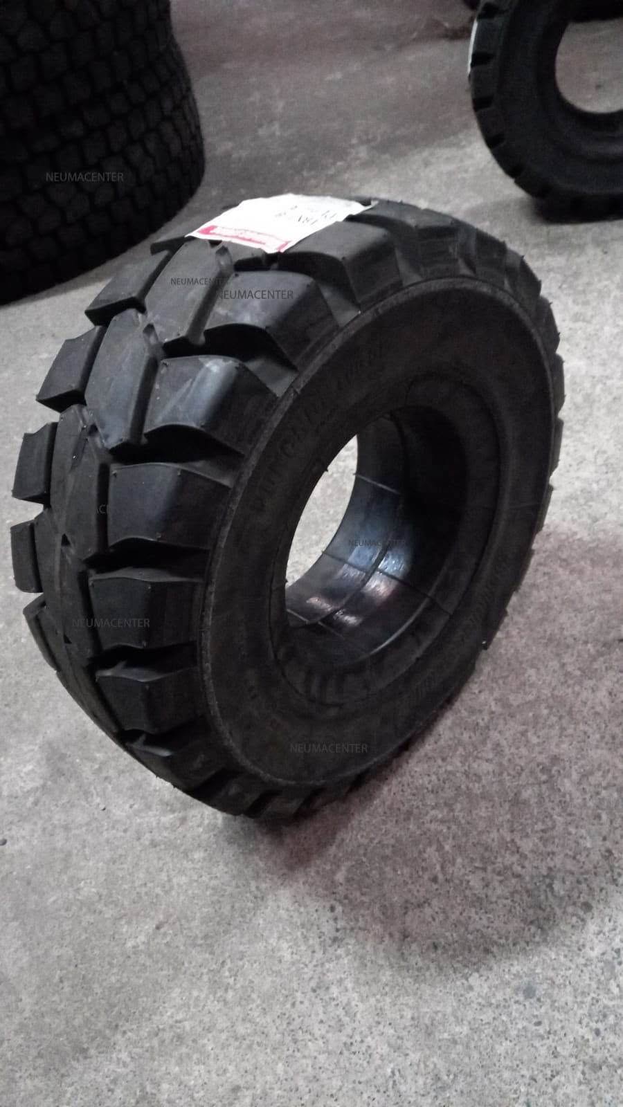 Bridgestone 18X7 X 8 PL01 Macizo AGOTADO - Imagen 3