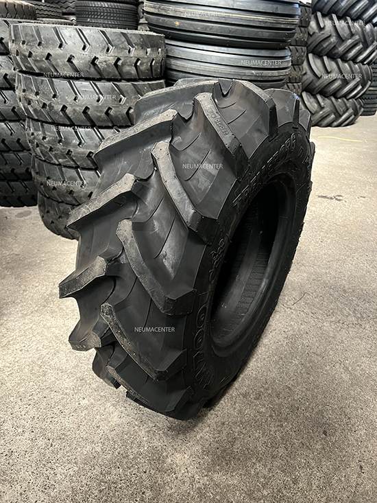Trelleborg 280/70 R16 112A8/112B TM700 TL - Imagen 2